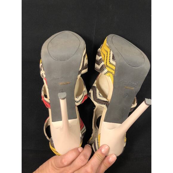 Woven Knit Anne Michelle Socialite Heels 9 - Picture 11 of 14